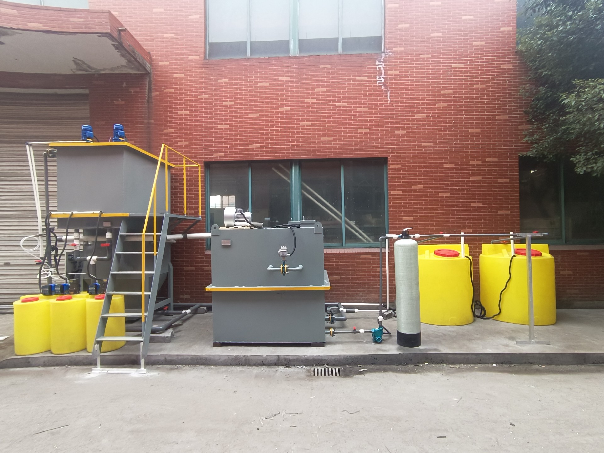 医疗一体化污水处理设备_工业一体化污水处理设备